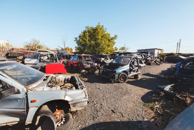 Safety Tips For Vising a Salvage Yard