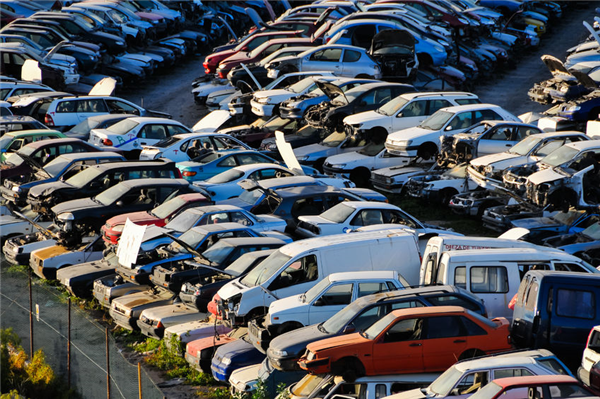 5 Tips for Selling Your Vehicle at a Salvage Yard