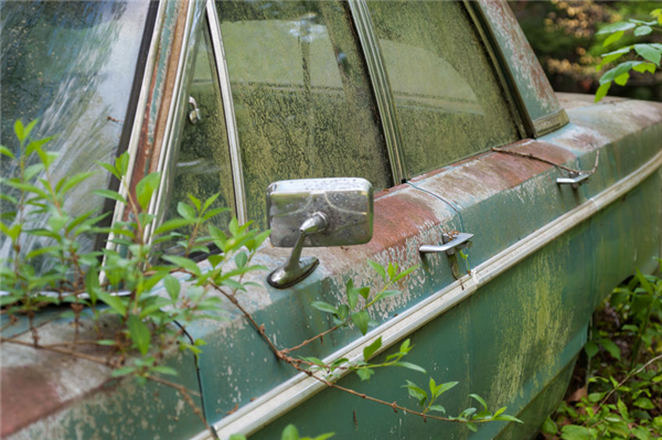 3 Salvage Yard Safety Tips For “Pull-It Yourselfers”