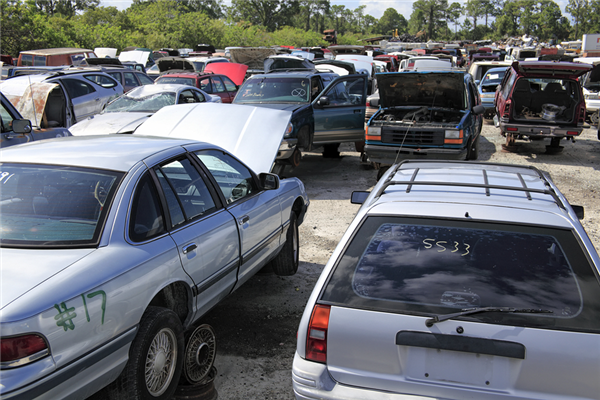 Why Junking a Vehicle is a Great Option